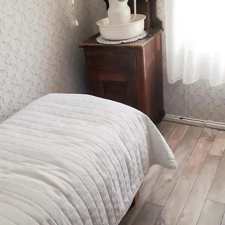 Casa vacanze 9 Person In Mandal, Cleaning Included