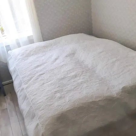 Casa vacanze 9 Person In Mandal, Cleaning Included